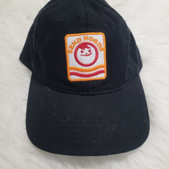 Send Noods Hat Maruchan Ramen 100% Cotton One Size Fits All Adjustable NWT - Picture 1 of 7